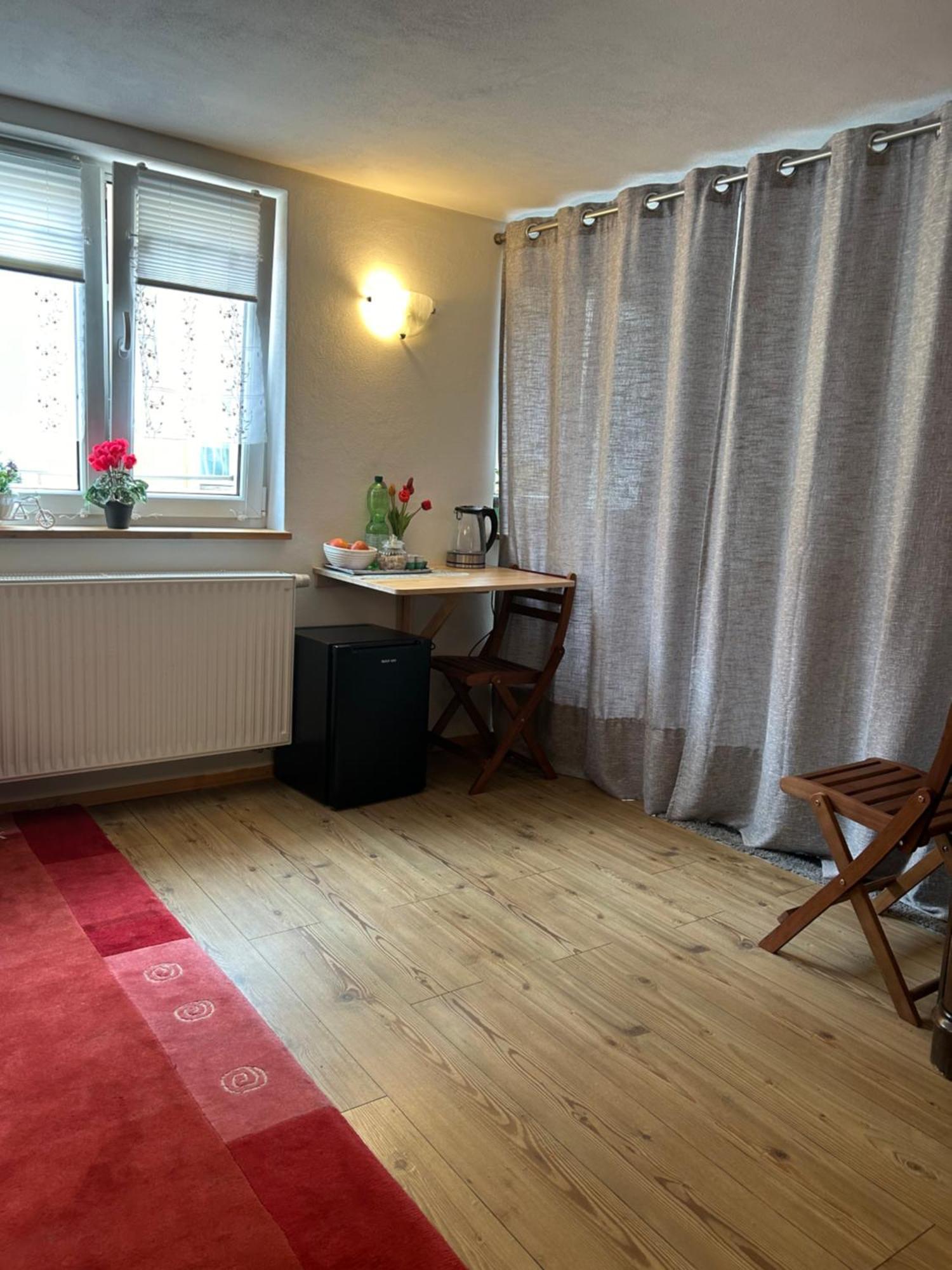 Homestay Waldshut-Tiengen Bagian luar foto